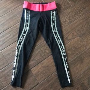 VS PINK LEGGINGS